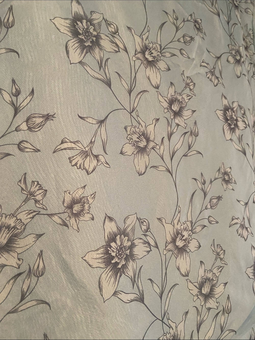 BloomChic Blouse - Picture 3 of 5